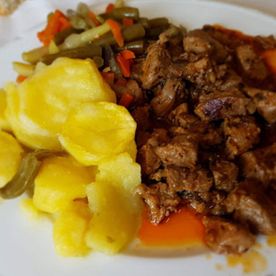 Restaurante Casa Enrique carne en salsa