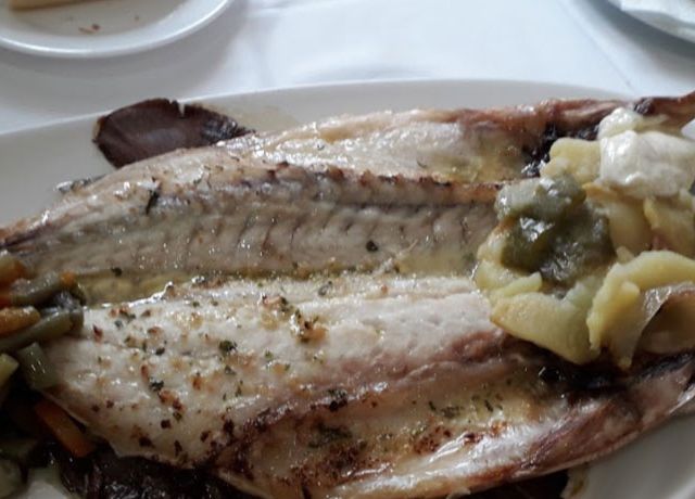 Restaurante Casa Enrique pescado a la plancha