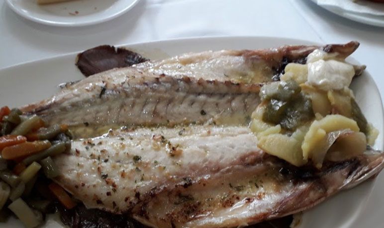 Restaurante Casa Enrique pescado a la plancha